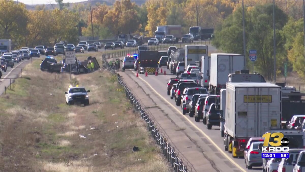 85-year-old man from Arizona dead after crashing pickup truck