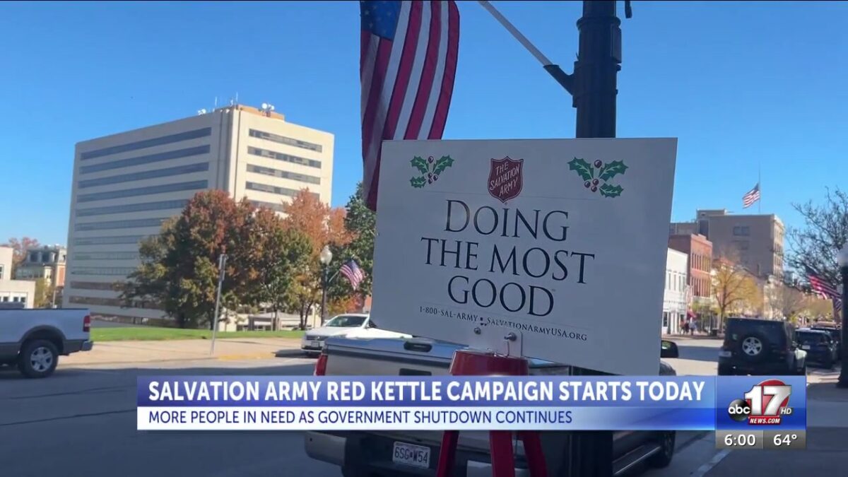 Kehoe rings the first bell of the Salvation Army Red Kettle campaign as shutdown increases need