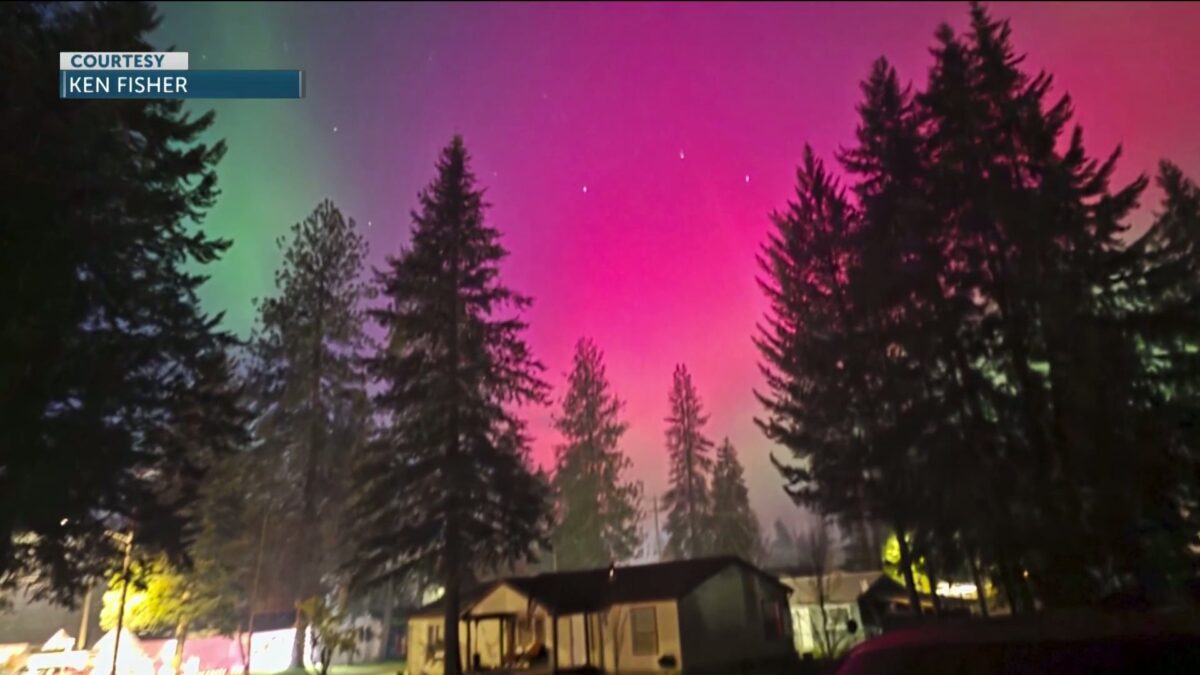 Northern lights fill the Desert Southwest skies