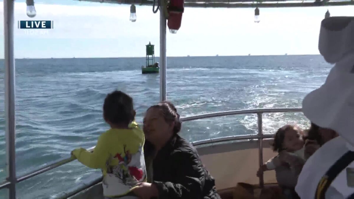 Lil’ Toot Offers Free Rides with the Return of Sunshine at the Santa Barbara Harbor