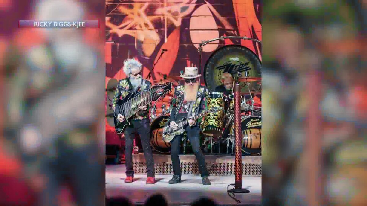 Bowl Season Ends with ZZ Top and a Surprise Guest