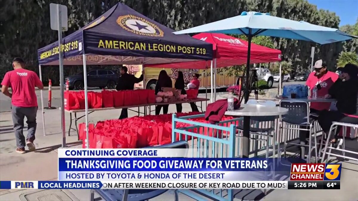 Toyota and Honda of the Desert donate Thanksgiving meals to ‘Drive out Hunger’