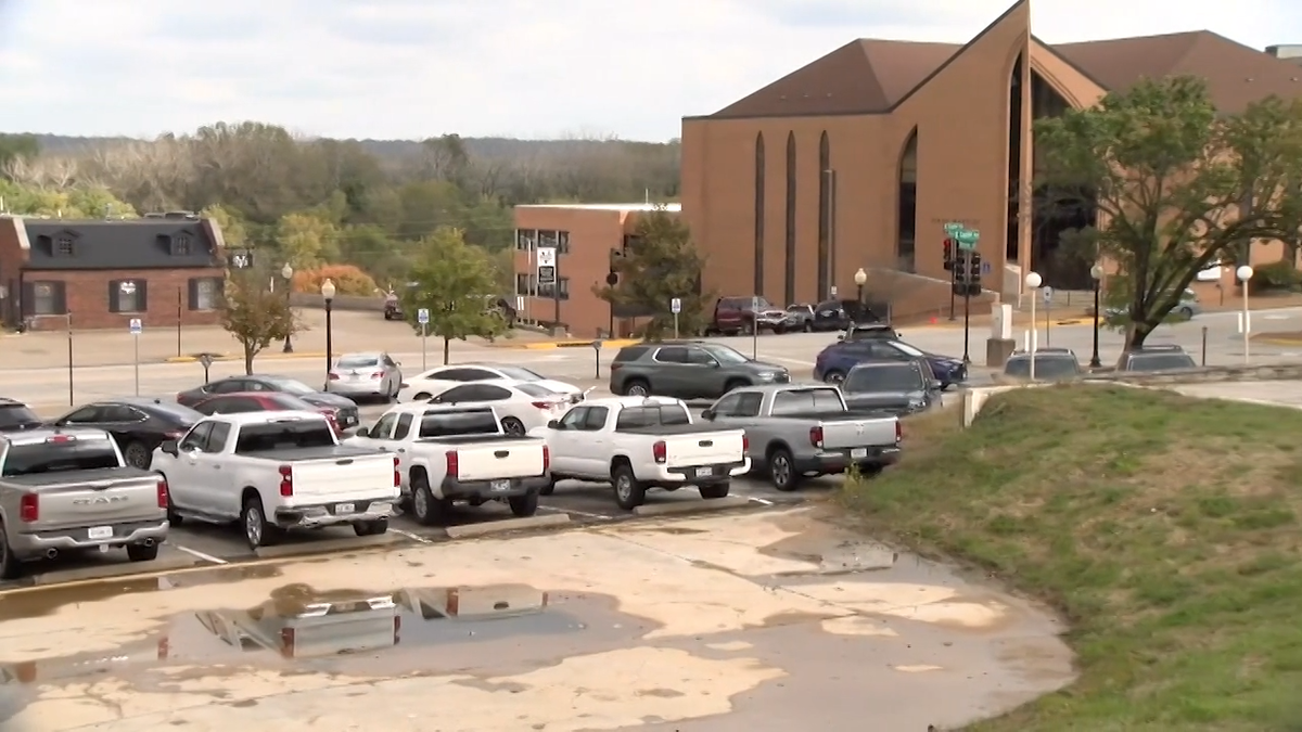 Jefferson City says new lodging association can’t sue over tax