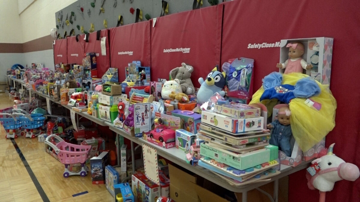 Salvation Army’s Toy Shop Distribution Day gives back to the St. Joseph community