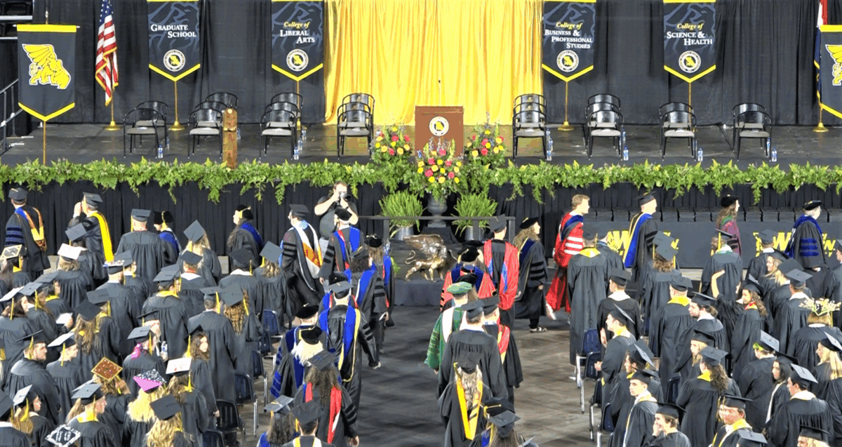MoWest to celebrate graduate achievements during Winter Commencement
