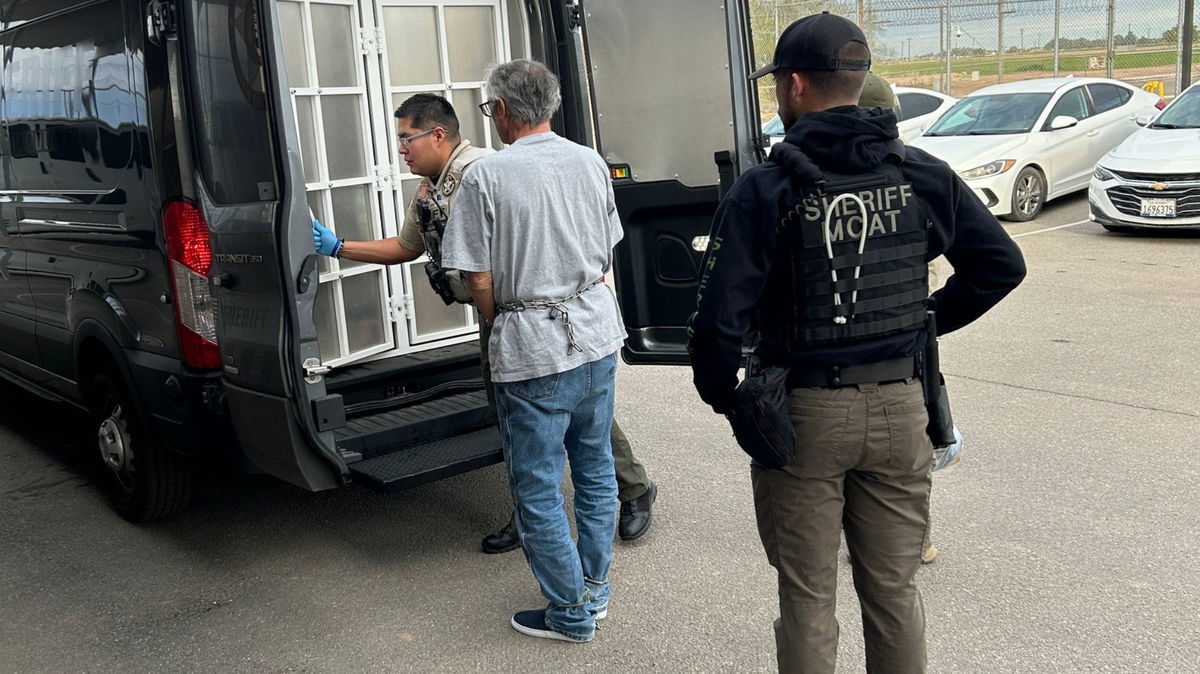 Imperial Valley farmer extradited to Navajo County in connection to Pinetop murder