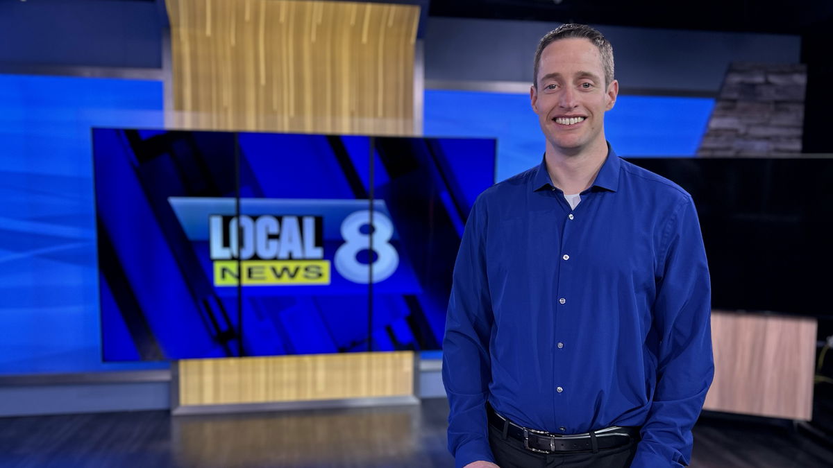 Seasoned journalist David Pace joins Local News 8 team