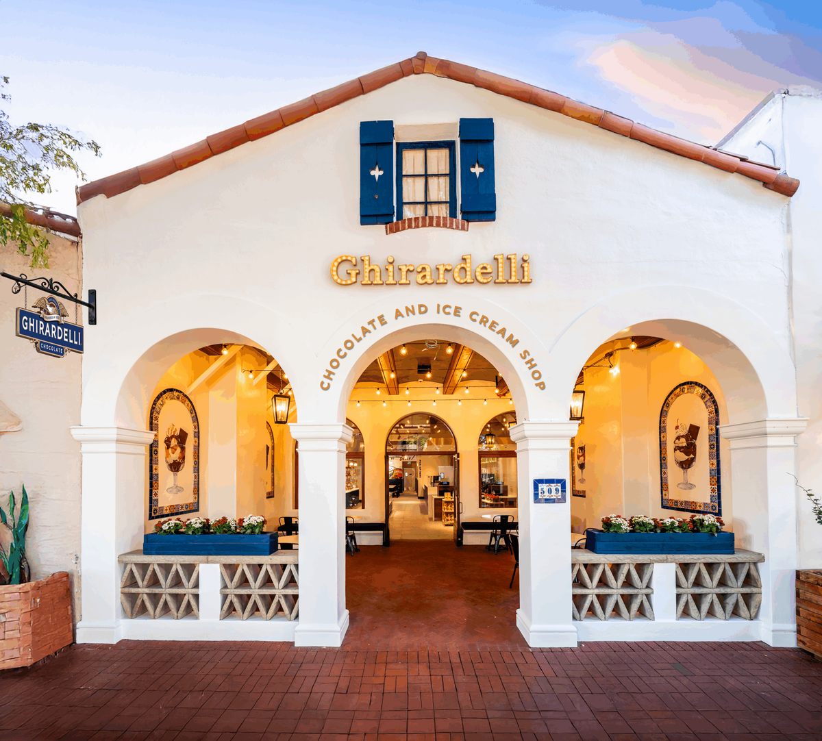 Ghirardelli Now Serving Iconic Sundaes and Chocolate on State Street