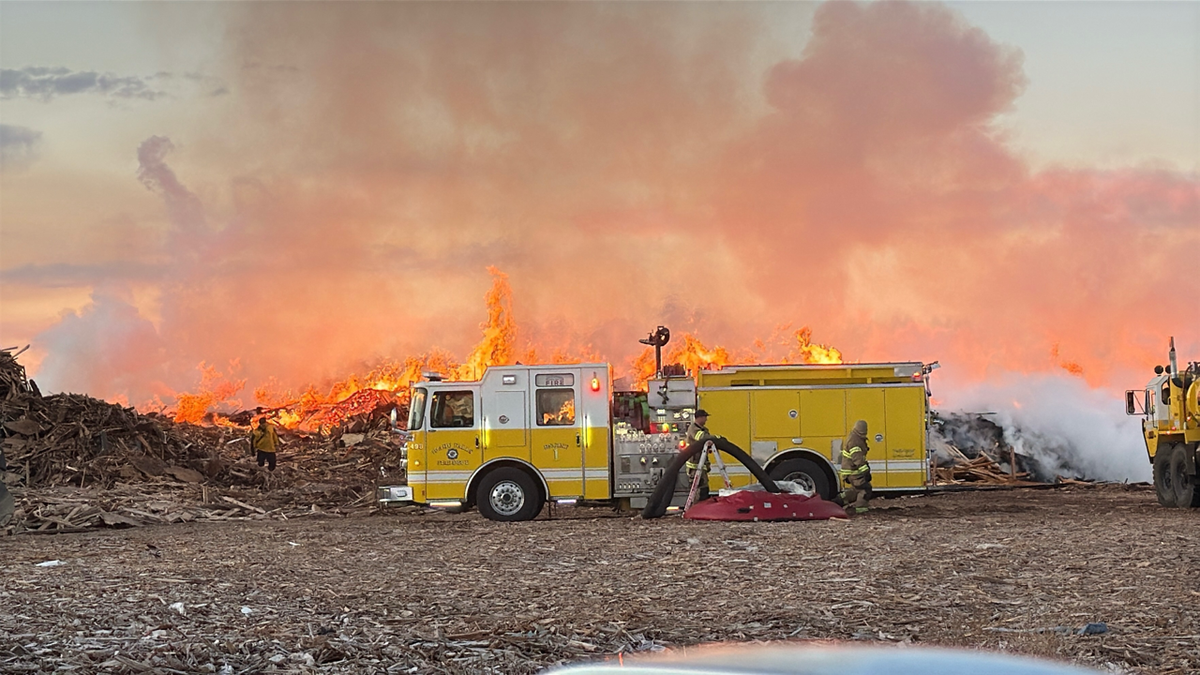 Fire erupts at Bonneville County Hatch Pit north of Idaho Falls