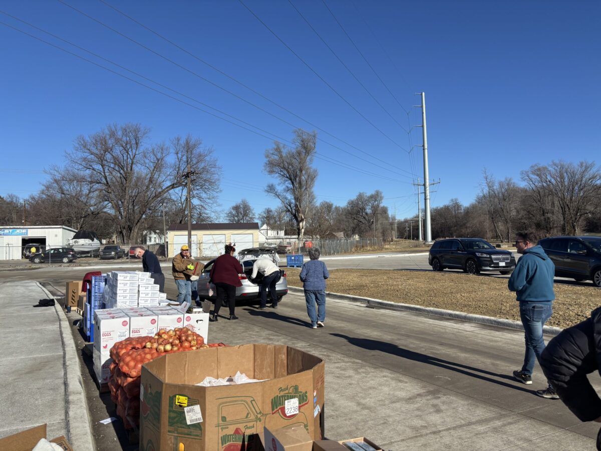 Second Harvest hosts annual Holiday Express
