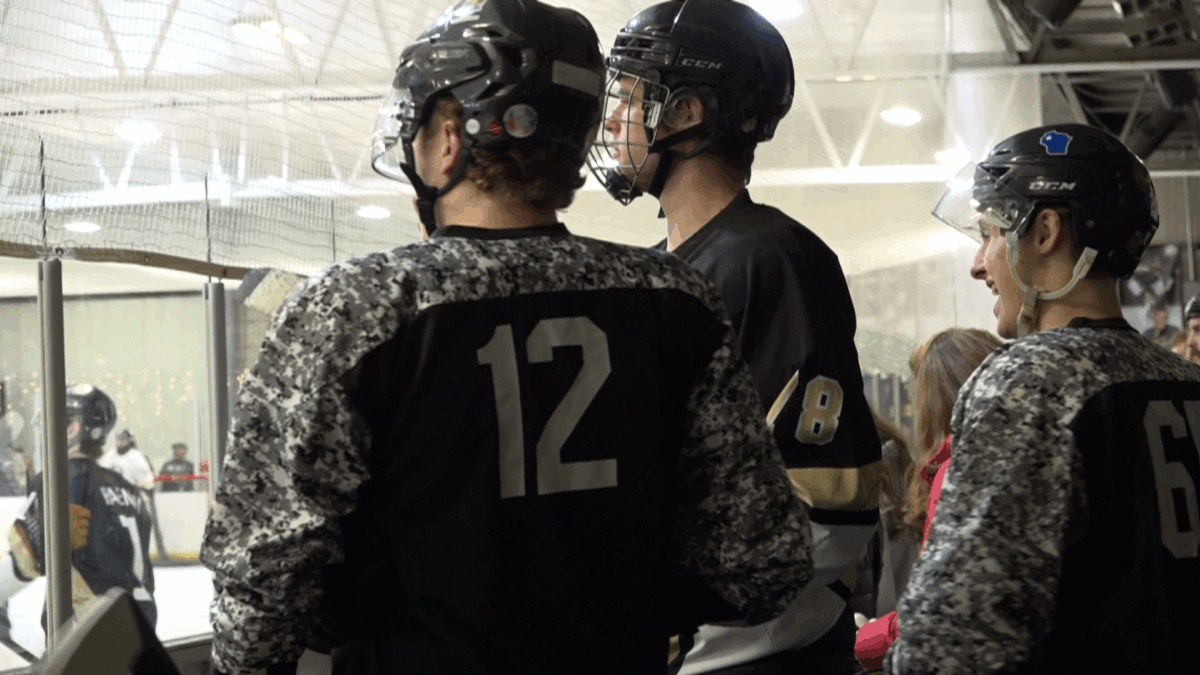 Familiar faces to St. Joseph’s Hockey scene return as teams give back
