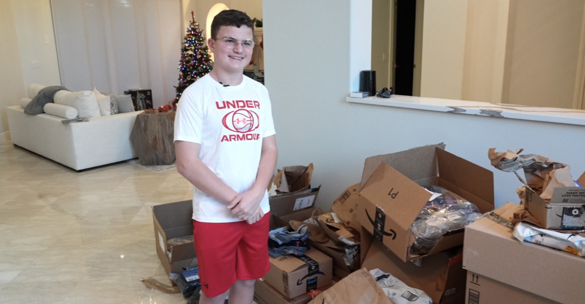 Paul Campbell has a big wish list this holiday season. But it's not for him. The Naples teenager said he is collecting thousands of essential items for the homeless as part of a growing holiday tradition.