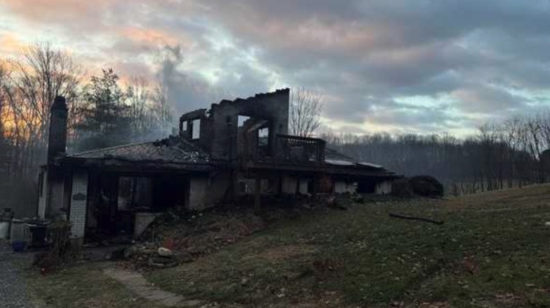 An early morning fire fueled by strong wind in Harford County displaced a 71-year-old woman.
