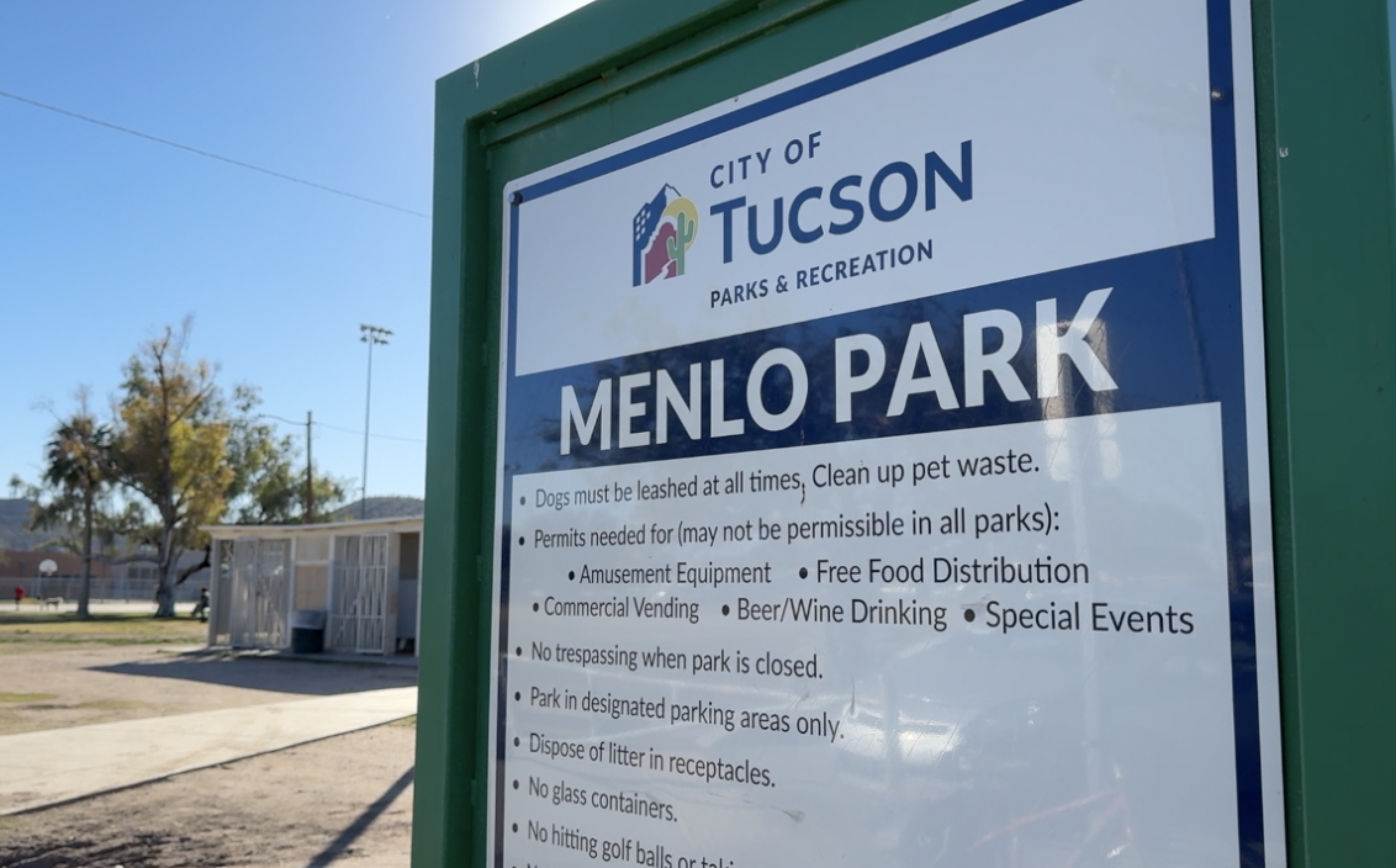 Federal immigration agents serving search warrants across Southern Arizona on Friday are drawing political attention and concerns from community members.