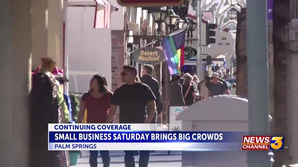 ‘Small Business Saturday’ brings big crowds to downtown Palm Springs