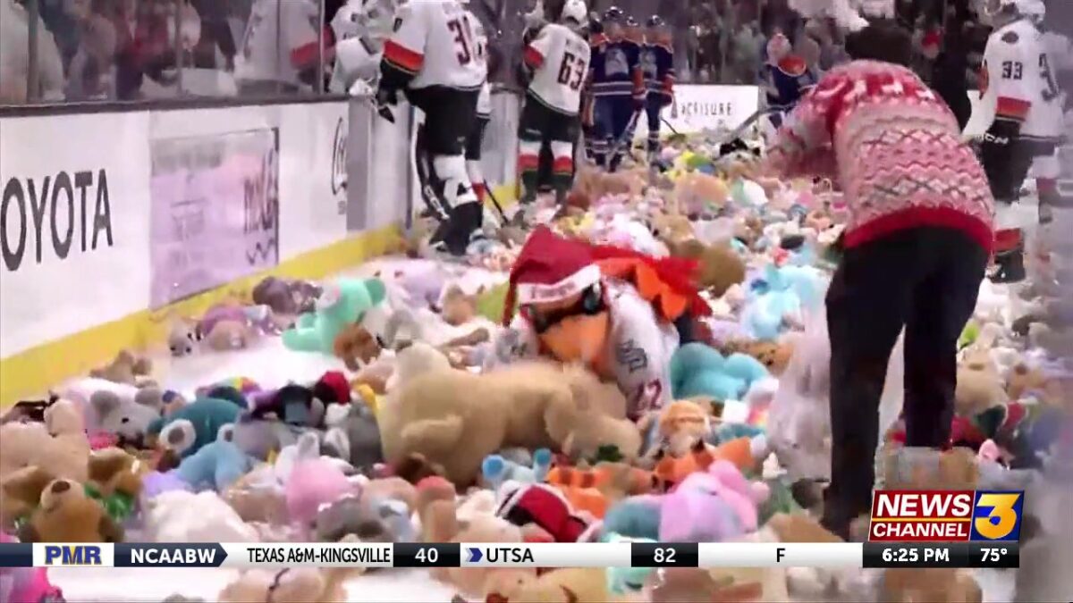 Coachella Valley Firebirds to host annual ‘Teddy Bear Toss Night’ tonight