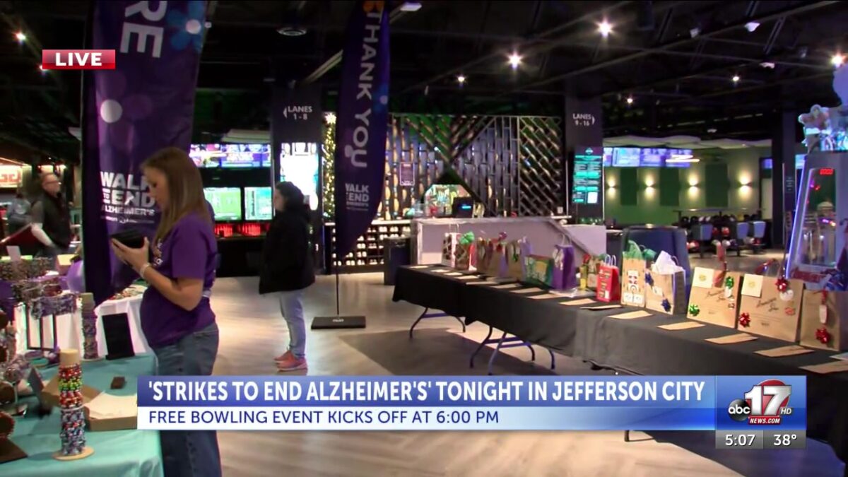 Strikes to End Alzheimer’s held Thursday night in Jefferson City