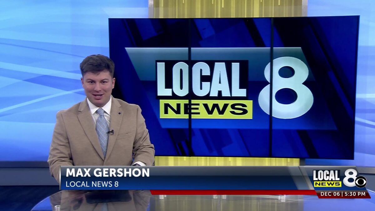 Cops and Kids Help Community Members in Need During Holiday Season