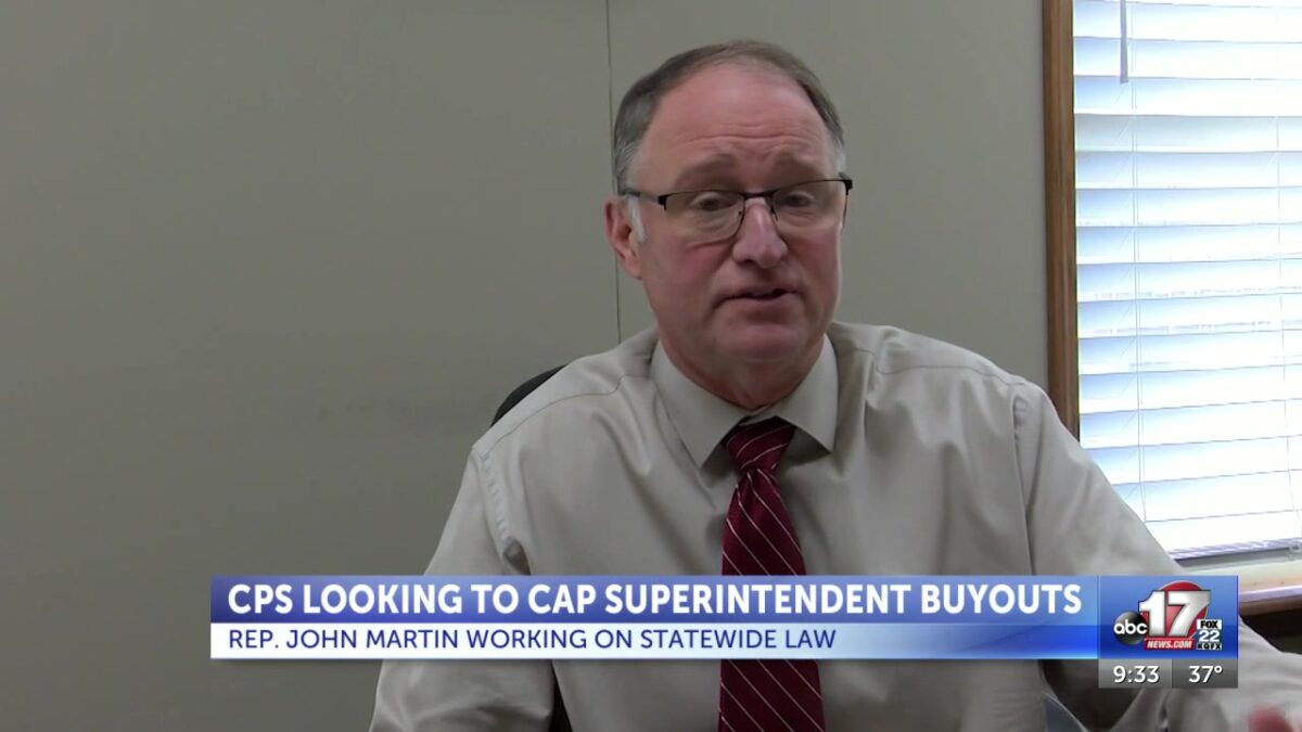 Missouri lawmaker seeks legislation to cap superintendent buyouts following CPS proposal