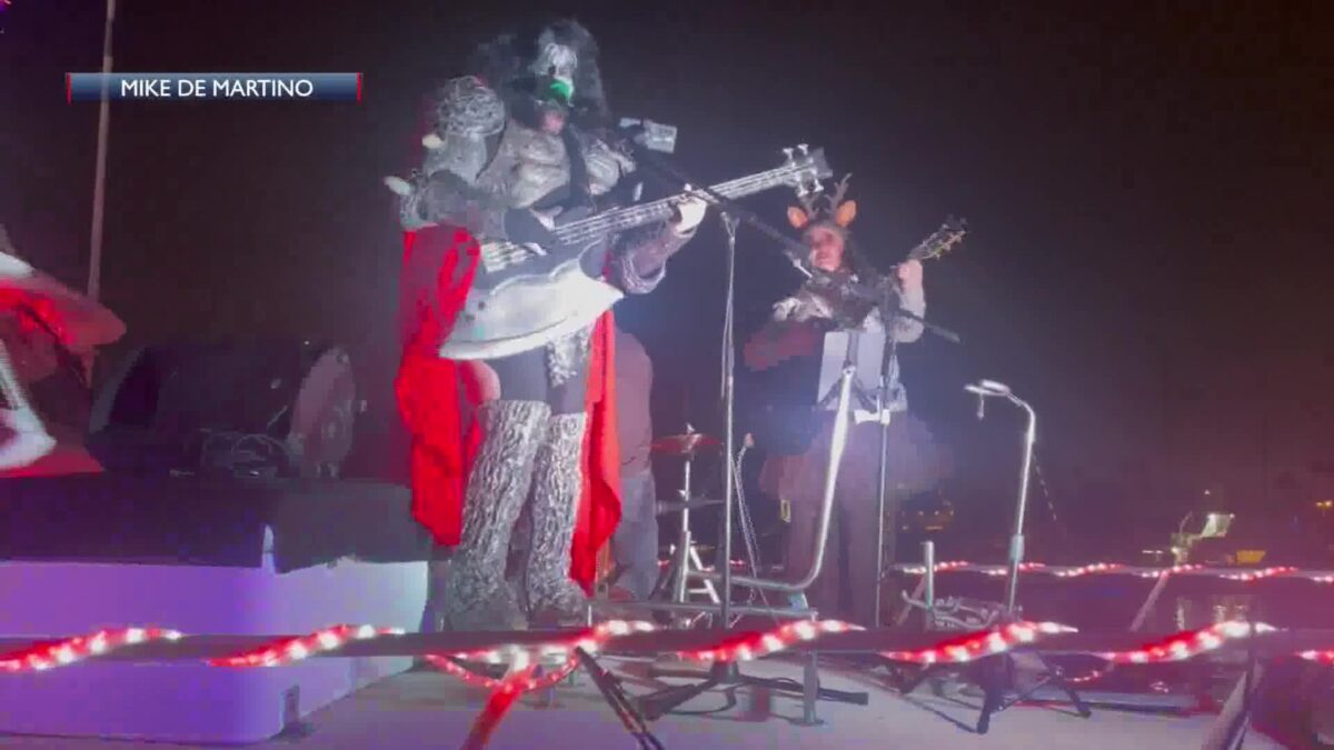 “Rudolph’s Rock N’ Roll Regatta” filled Channel Islands Harbor with Holiday Lights
