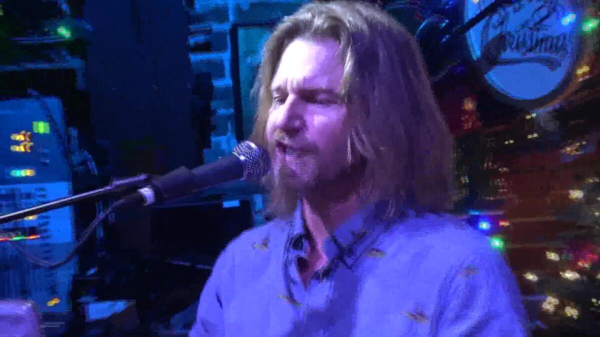 The Red Piano Holds John Lennon Music Event as Unity Shoppe Fundraiser