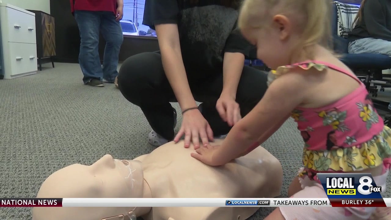 Mom Saves Daughter with On-the-Job CPR at Idaho Falls Diner