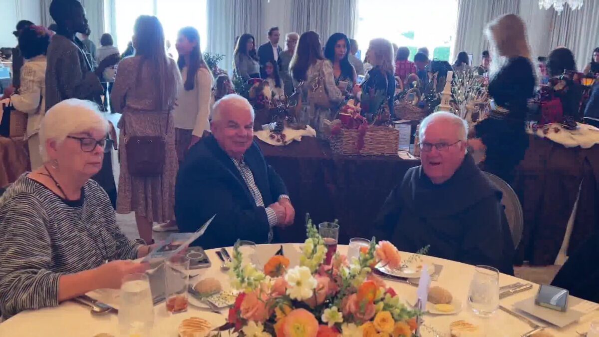 St. Vincent’s hosts 15th Fashion Show & Luncheon