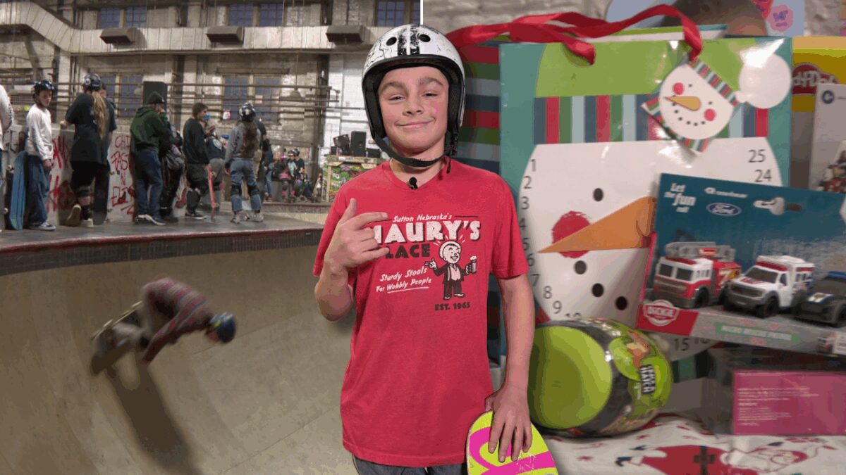Delafield 13-year-old turns skateboarding competition into holiday toy collection.
