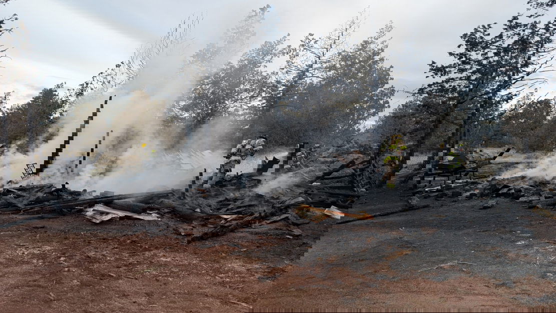 Fire destroys shop at Crooked River Ranch