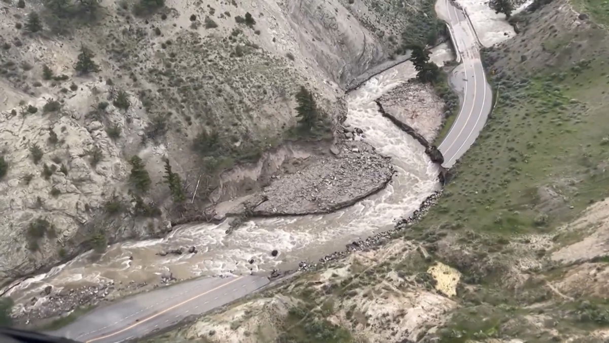 Yellowstone seeks public input on permanent North Entrance Road rebuilding