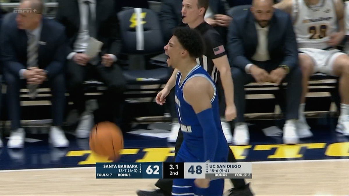 Gauchos get defensive at UCSD for fifth straight win