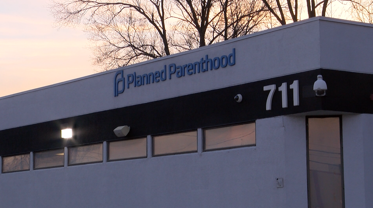 Trial over Missouri abortion access gets underway