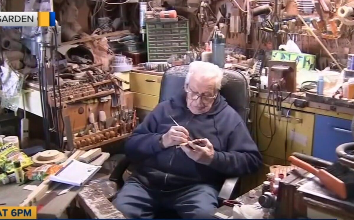 A 100-year-old toymaker in Orange County drew a large crowd to his workshop over the weekend and sold out all his hand-made toys.