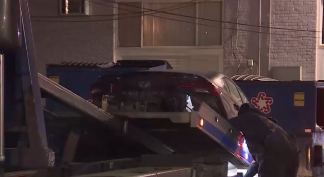 A police chase through the West Side early Tuesday morning ended with the driver abandoning the vehicle