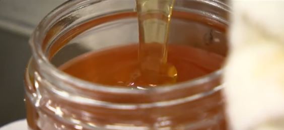 Sweet Beginnings is a social impact business headquartered at the North Lawndale Employment Network.