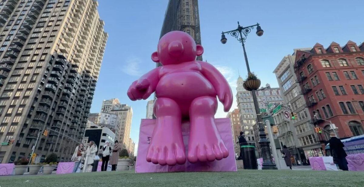 "Mr. Pink" is part of an art installation in New York City's Flatiron and NoMad neighborhoods from January to February 2026.