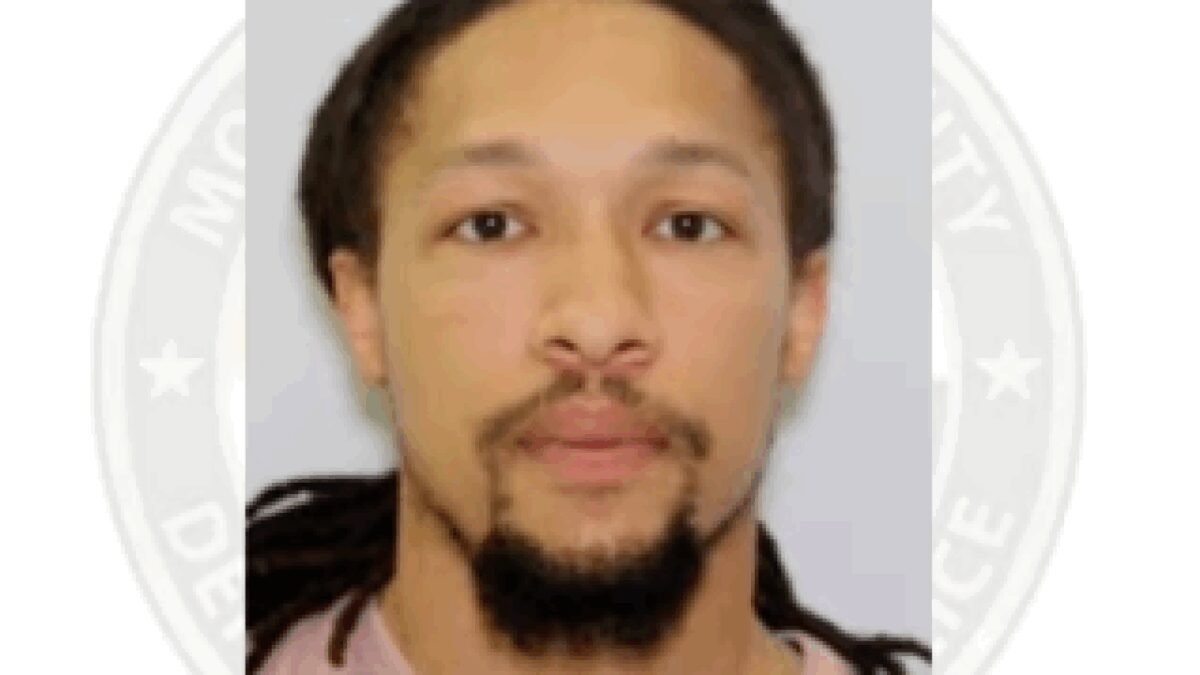 Montgomery County Police say they've arrested a Silver Spring man who went around neighborhoods