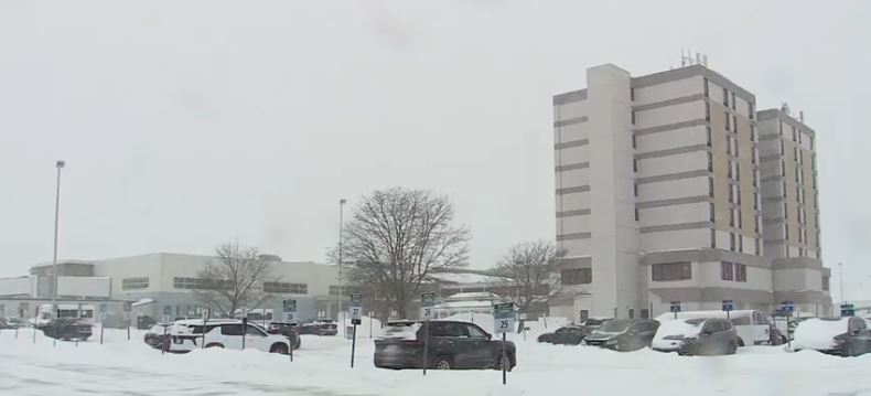 Flight records reviewed by 8 Investigates show the aircraft involved in Sunday's crash carries a federal warning related to cold-weather operations