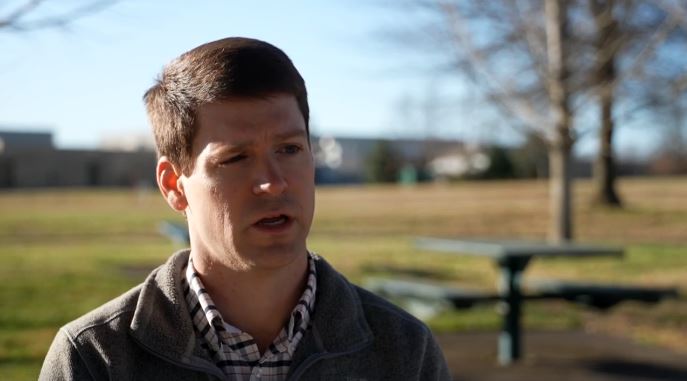 A Hendersonville father is raising concerns about increased aircraft noise in his neighborhood