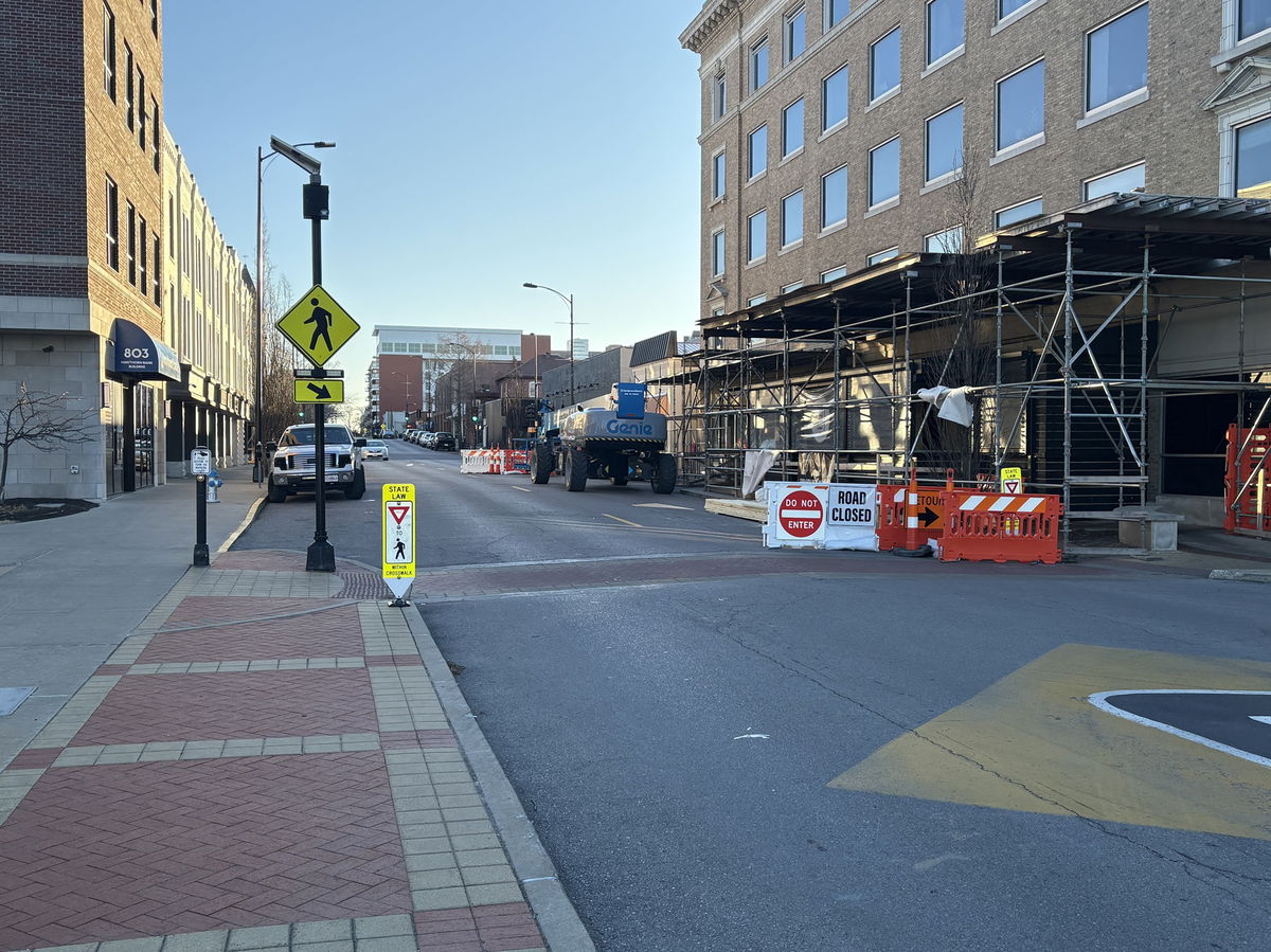 Part of eastbound lane of East Walnut in downtown Columbia to close until Jan. 21