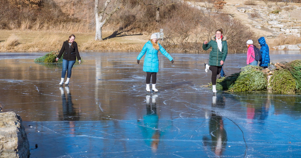Ice skating opens at Stephens Lake Park