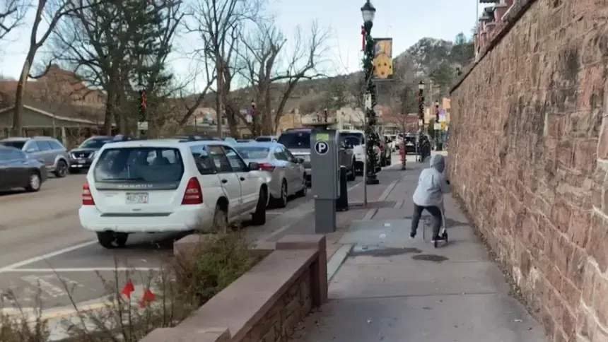 City looks to offer zero-fare rides between Colorado Springs and Manitou Springs to cut traffic