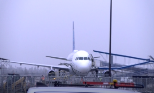 Fog causes minor delays at Redmond Airport