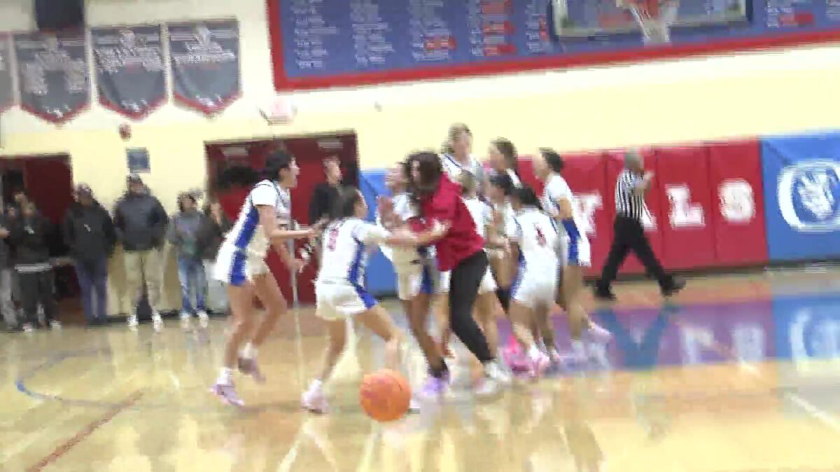 Royals edge DP in Thunderhut thriller