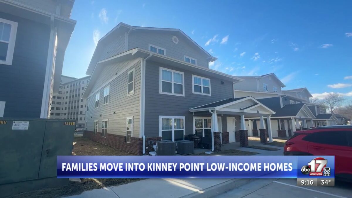 Families move into Columbia Housing Authority Kinney Point low-income homes; housing waitlist hits more than 1