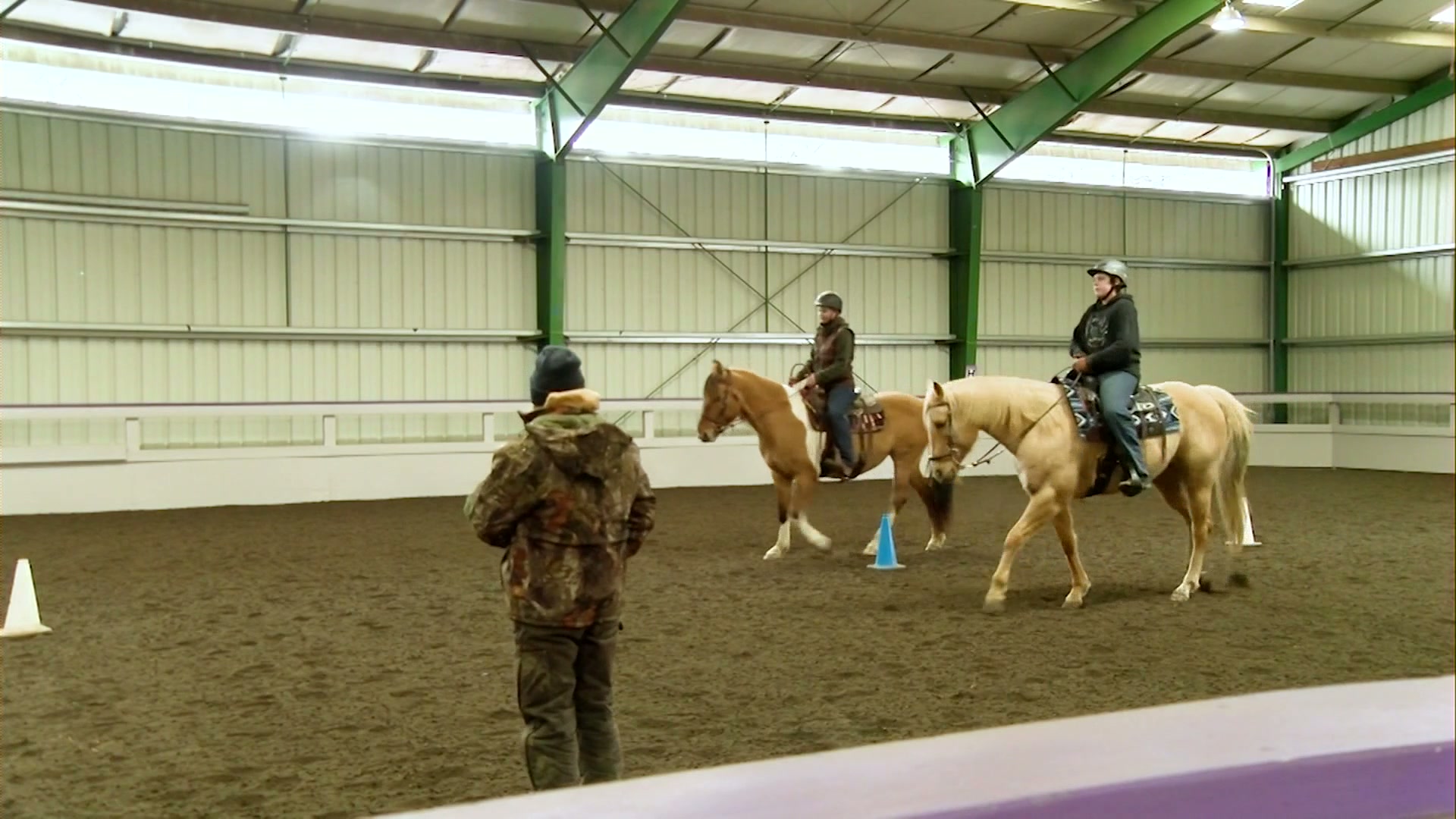 Volunteers lend a hand at Stirrup Purpose equine therapy in Bend 