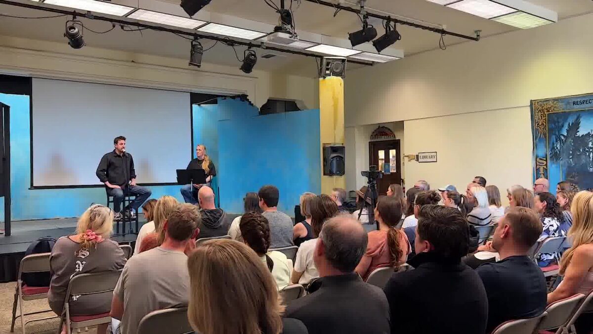 AI Expert Discusses Intelligence at Santa Barbara Schools