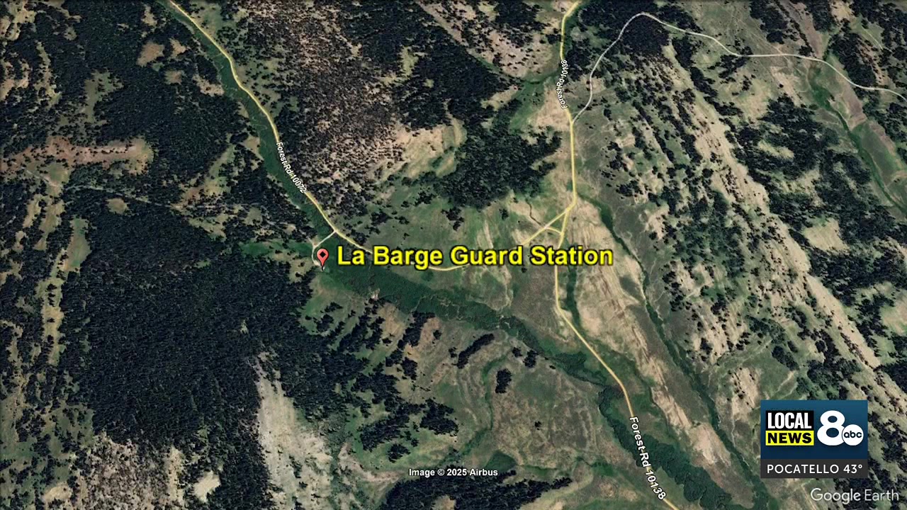 Wyoming snowmobiler killed in accident