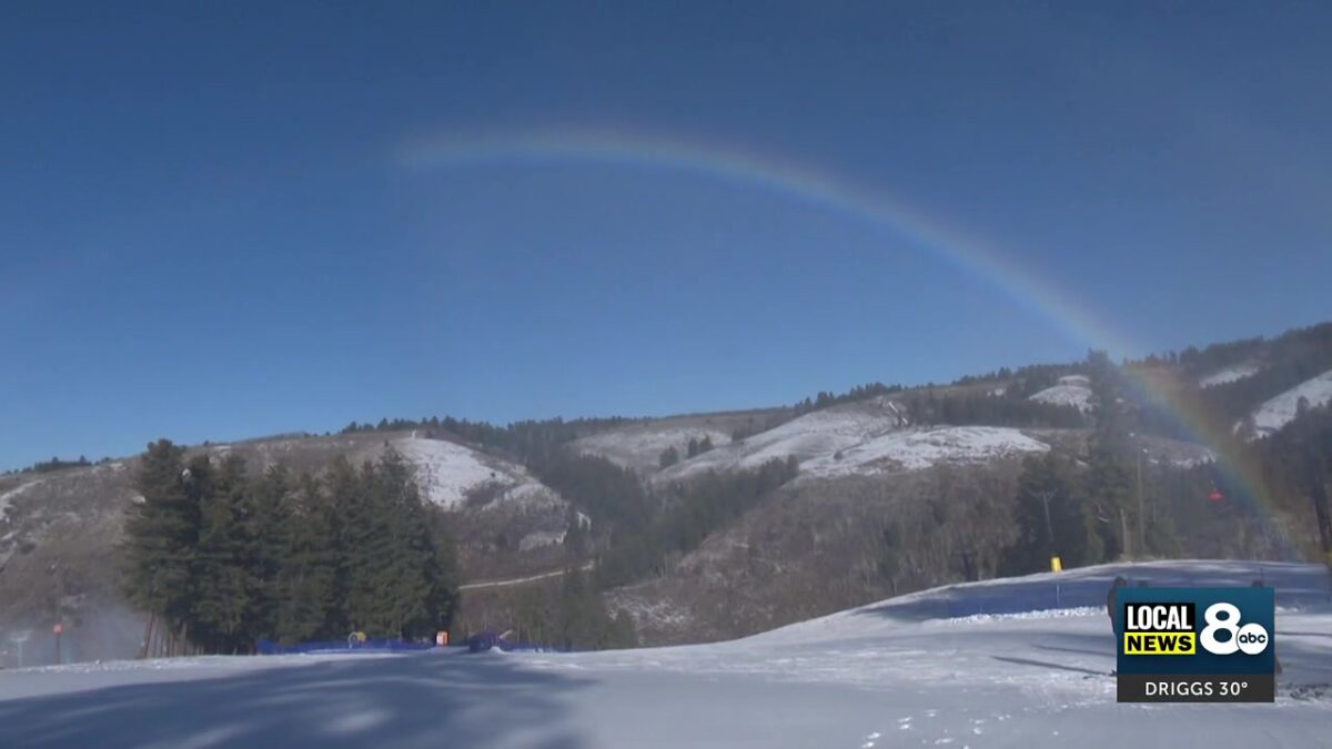 Kelly Canyon creates winter wonderland amid unseasonably warm weather