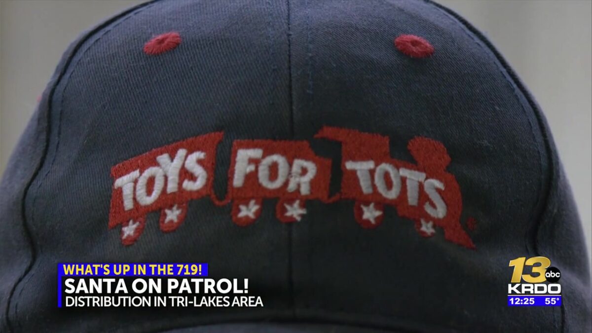 Santa ‘contracting’ Monument police and fire departments to deliver toys on Tuesday